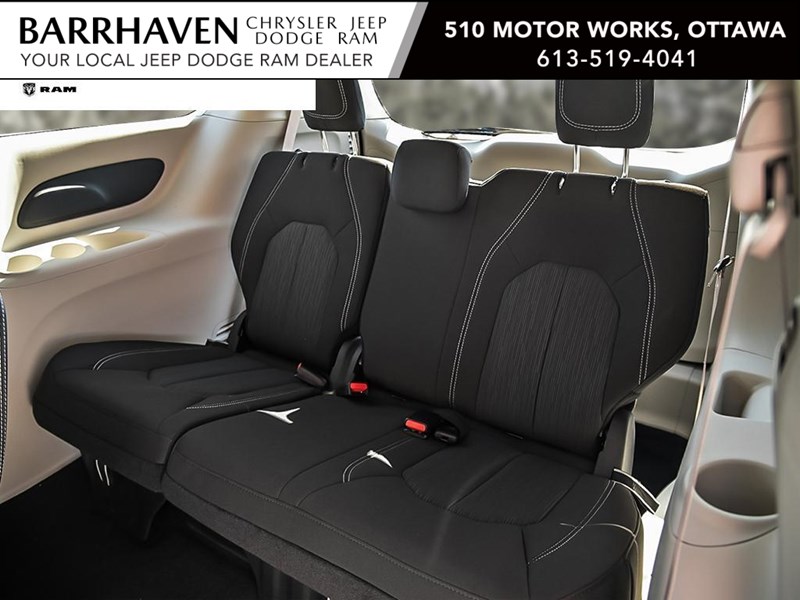 2024 Chrysler Grand Caravan SXT 2WD