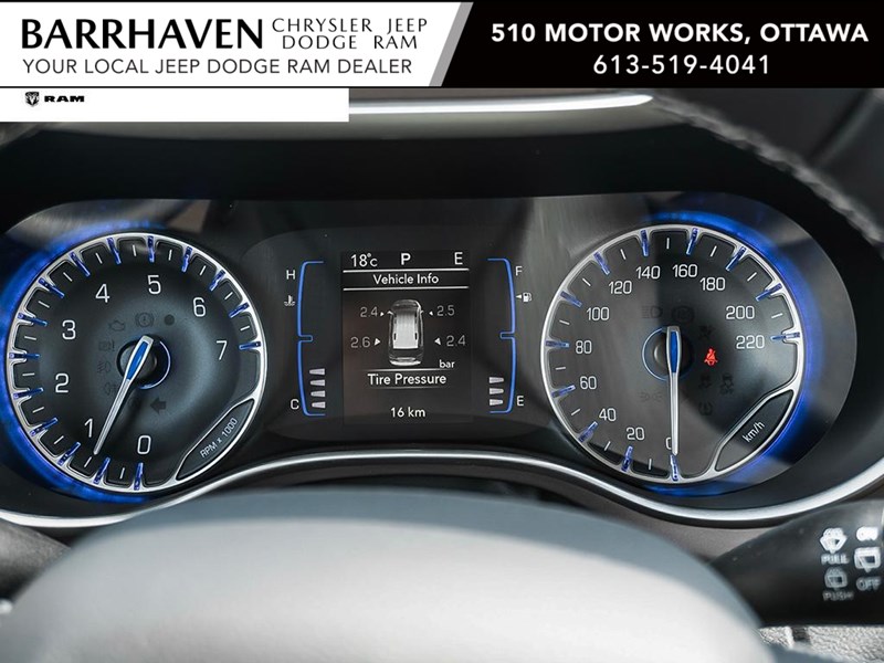 2024 Chrysler Grand Caravan SXT 2WD