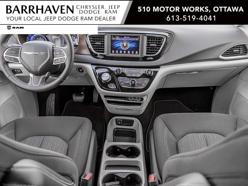 2024 Chrysler Grand Caravan SXT 2WD