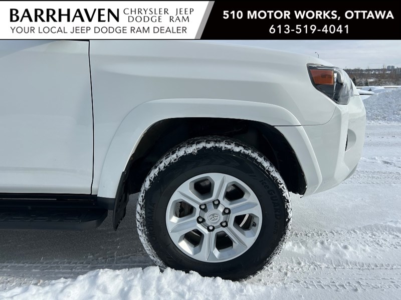 2019 Toyota 4Runner SR5 4X4 | 7-Pass | Sunroof | Leather | Low KM's