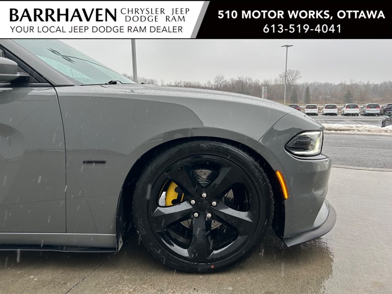 2017 Dodge Charger R/T | V8 HEMI