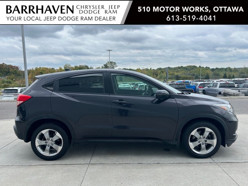 2017 Honda HR-V AWD CVT EX | Sunroof | Low KM's