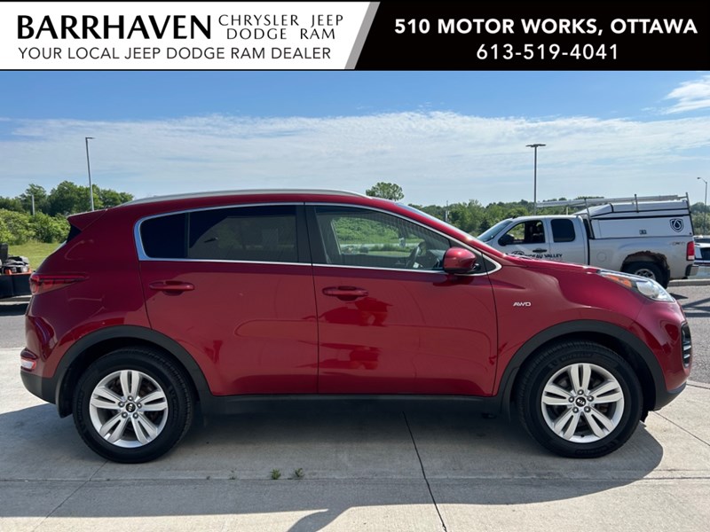 2017 Kia Sportage AWD LX | Heated Seats | Backup Camera | Low KM's