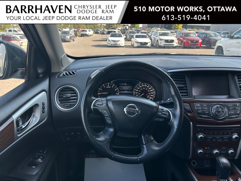 2018 Nissan Pathfinder 4x4 Platinum | Leather | DVD's | Low KM's