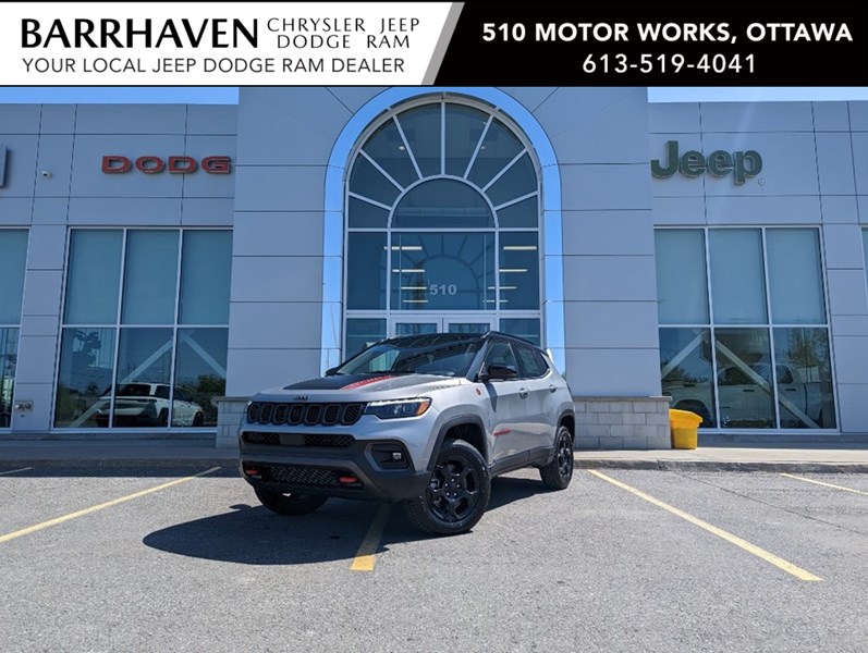 2023 Jeep Compass Trailhawk Elite 4x4 | Leather, Pano Roof