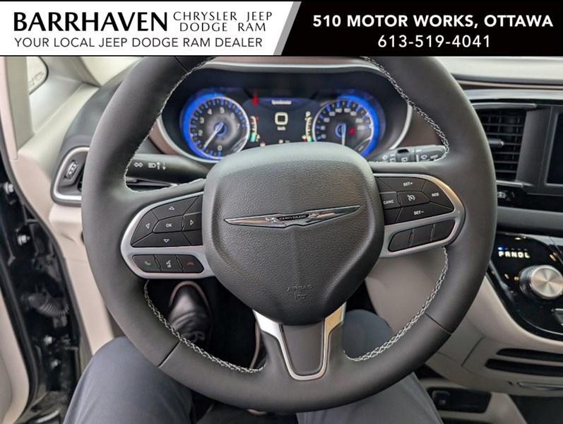 2024 Chrysler Grand Caravan SXT 2WD