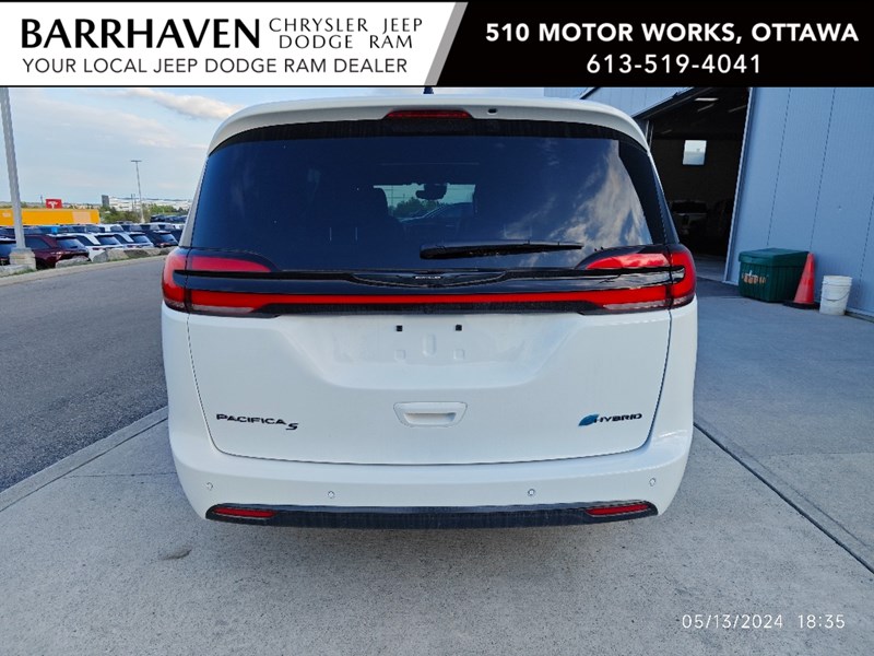 2024 Chrysler Pacifica Hybrid Premium S Appearance | DVD, Leather, Sunroof