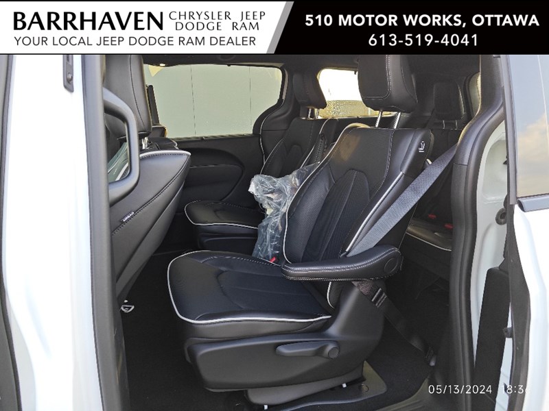 2024 Chrysler Pacifica Hybrid Premium S Appearance | DVD, Leather, Sunroof