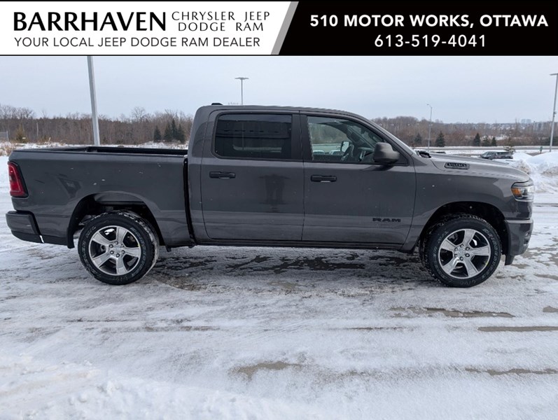 2025 RAM 1500 Tradesman 4x4 Crew Cab | Sport Appearance