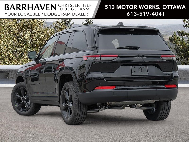 2025 Jeep Grand Cherokee Limited 4x4 | Pano Roof, Tow Package