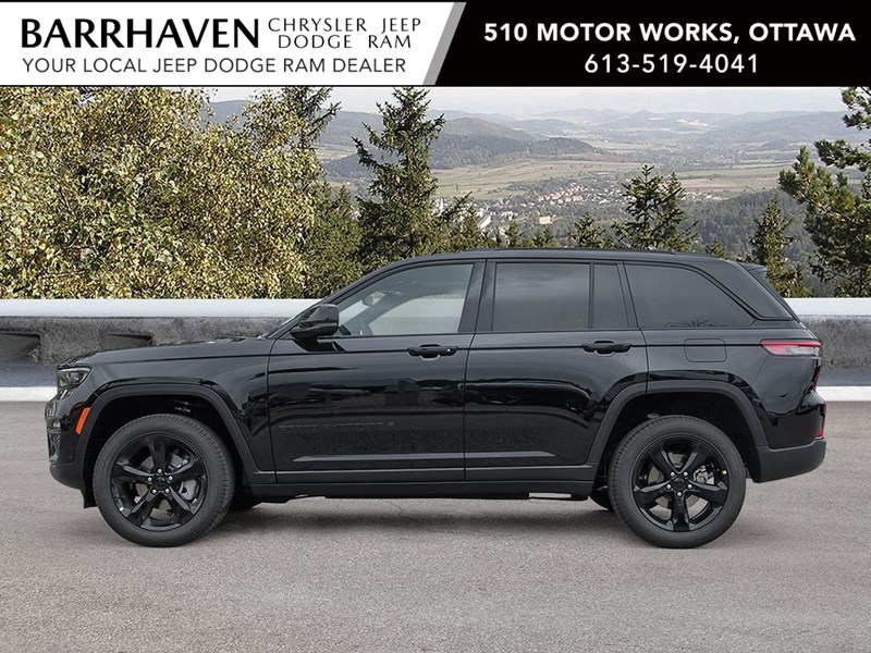 2025 Jeep Grand Cherokee Limited 4x4 | Pano Roof, Tow Package