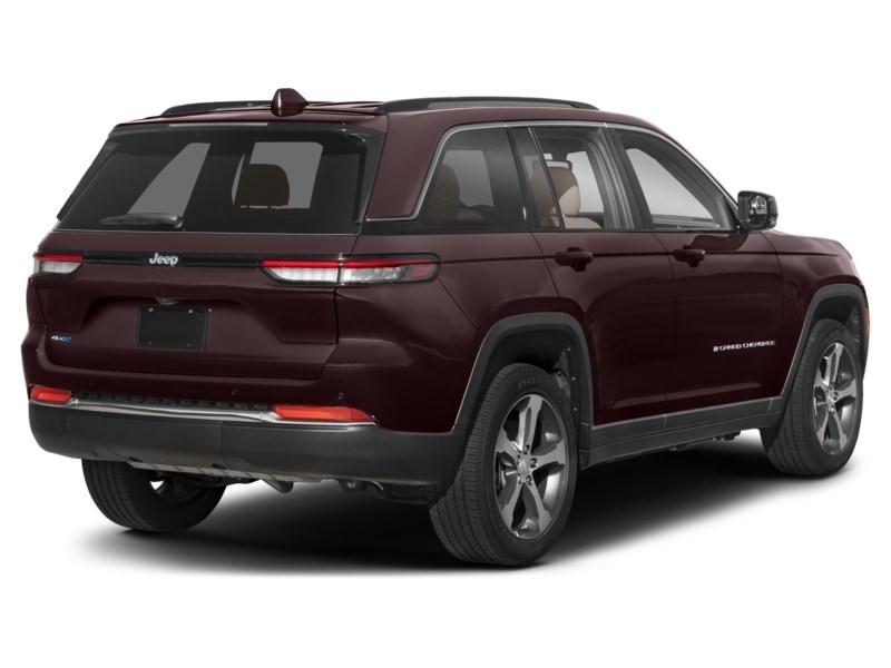 2023 Jeep Grand Cherokee 4xe 4x4 Exterior Shot 2